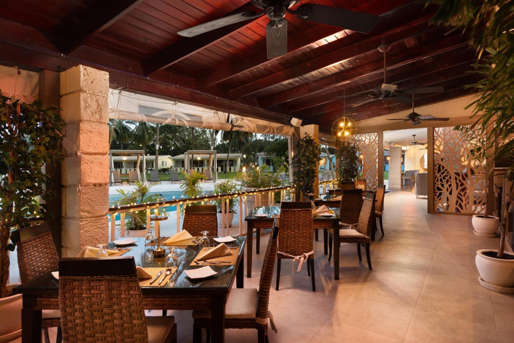 All Seasons Resort Сент-Джеймс Экстерьер фото